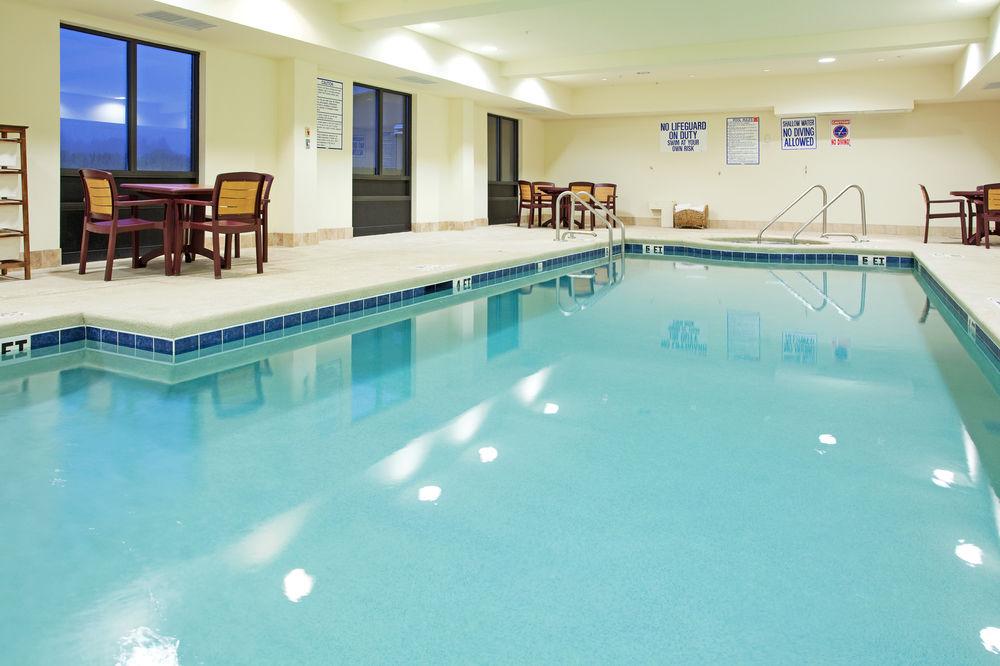 Holiday Inn Express & Suites - Hardeeville-Hilton Head By Ihg Esterno foto