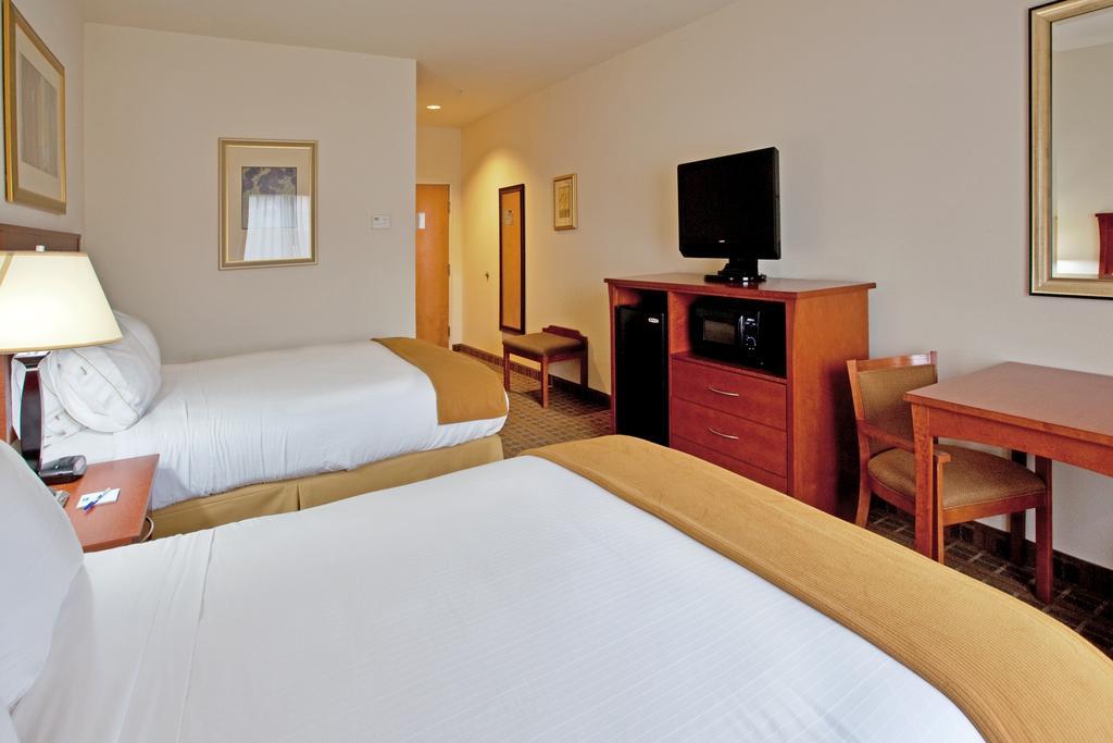 Holiday Inn Express & Suites - Hardeeville-Hilton Head By Ihg Camera foto