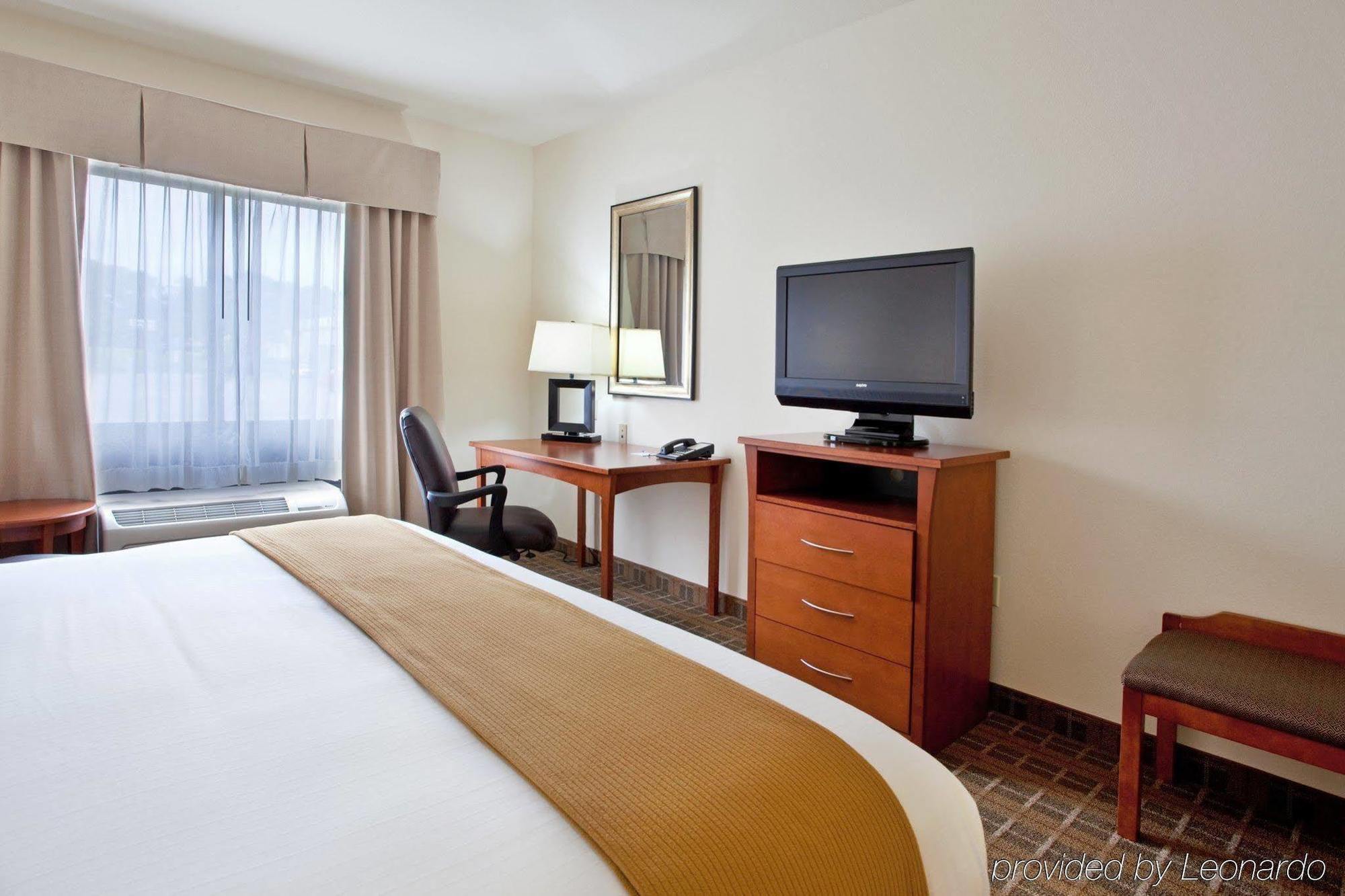 Holiday Inn Express & Suites - Hardeeville-Hilton Head By Ihg Esterno foto