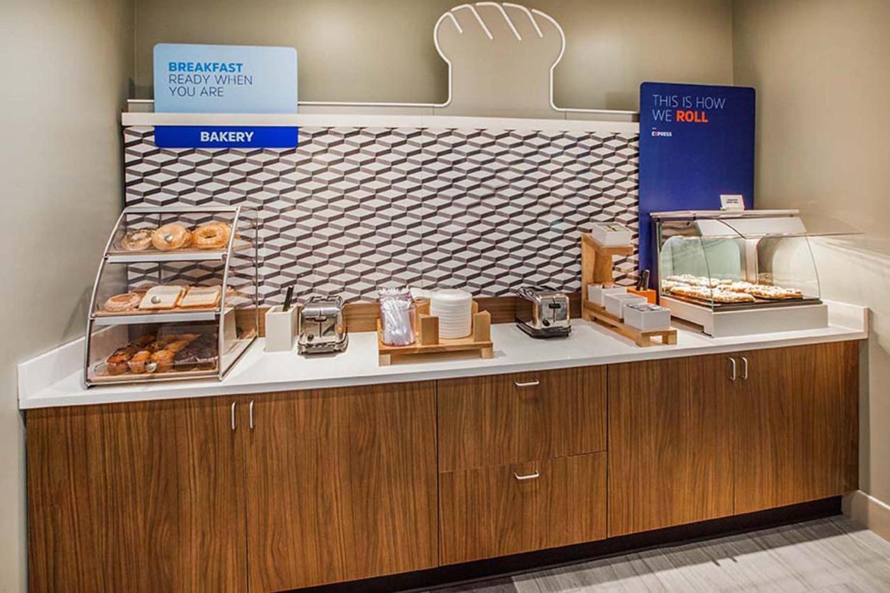Holiday Inn Express & Suites - Hardeeville-Hilton Head By Ihg Esterno foto